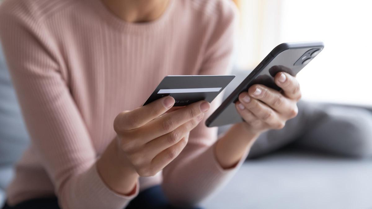 Ciberamenazas: el rol de WhatsApp y la IA