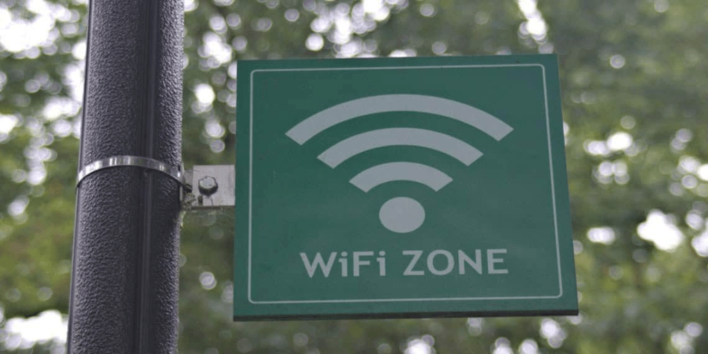Riesgos de usar redes WiFi públicas.